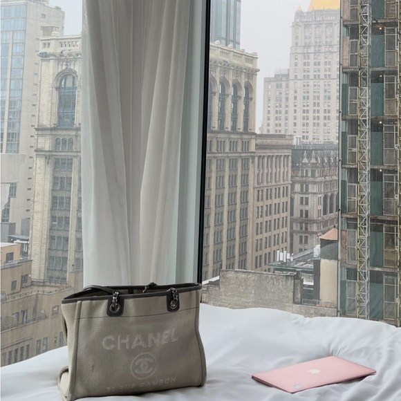 Authentic Chanel Deauville small tote, grey color, good used condition. - Picture 3 of 8
